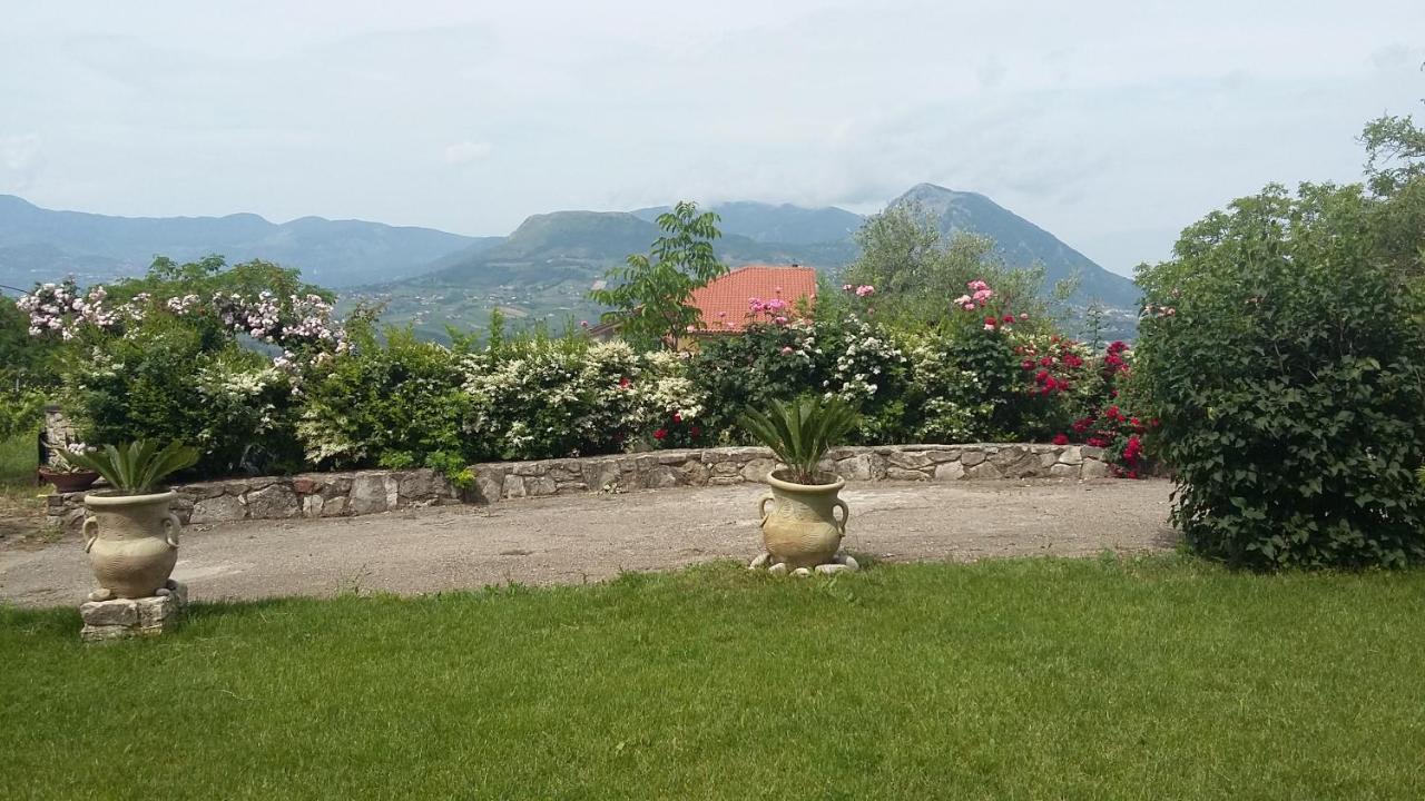 B&B Casa Di Laura เบเนเวนโต ภายนอก รูปภาพ