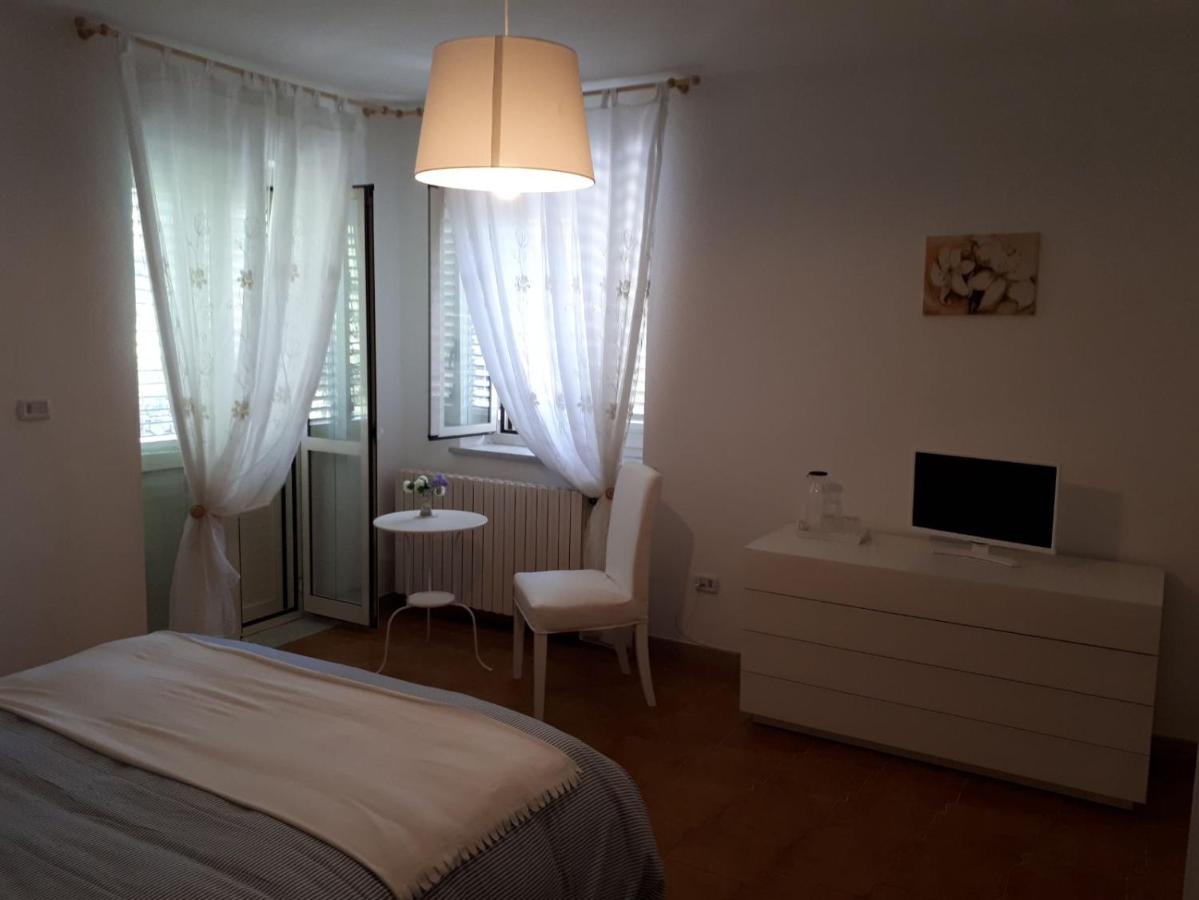 B&B Casa Di Laura เบเนเวนโต ภายนอก รูปภาพ