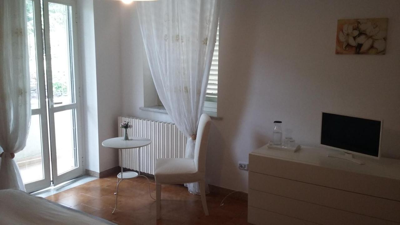 B&B Casa Di Laura เบเนเวนโต ภายนอก รูปภาพ